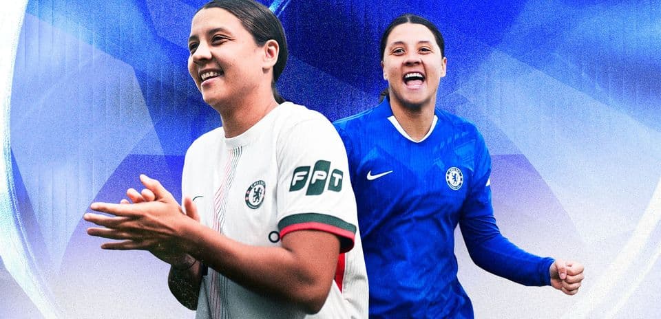 Jugadora de Chelsea en dos camisetas diferentes