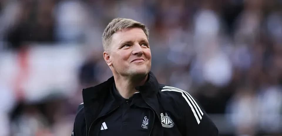 Entrenador de Newcastle United en el campo