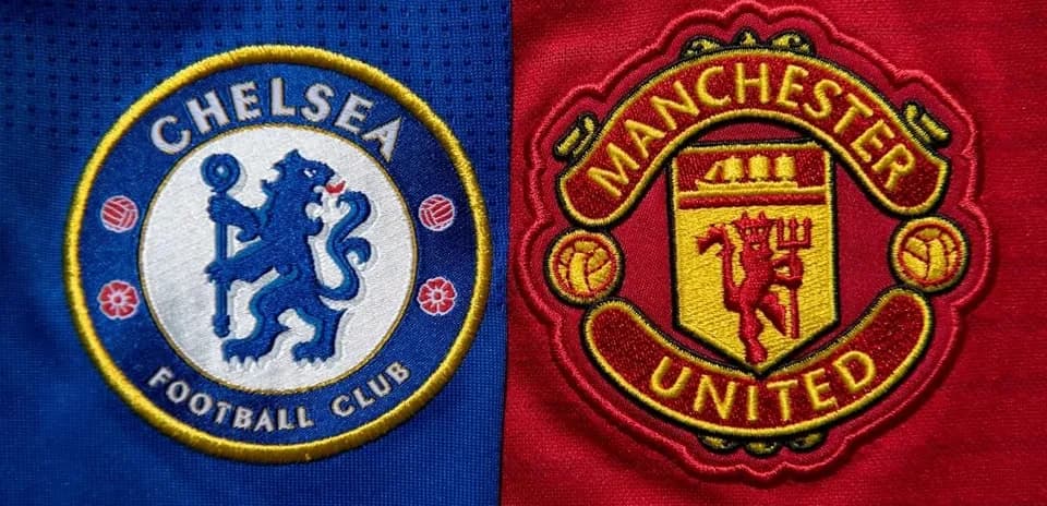 Escudos de Chelsea y Manchester United en tela