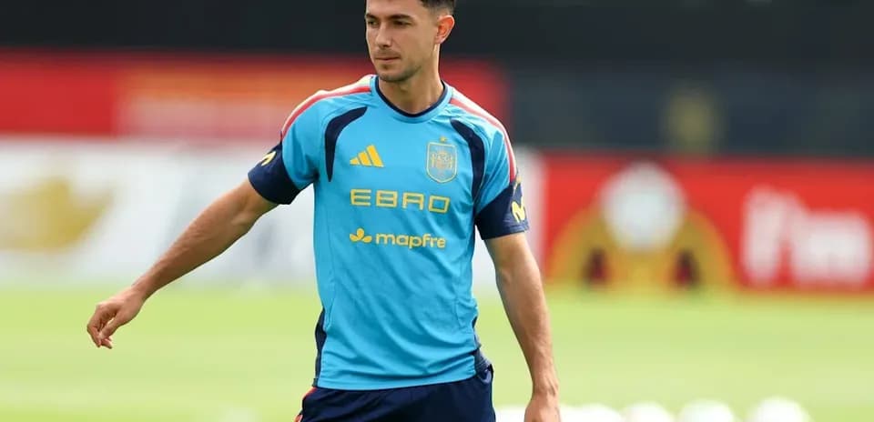 Jugador de la selección española entrenando en el campo