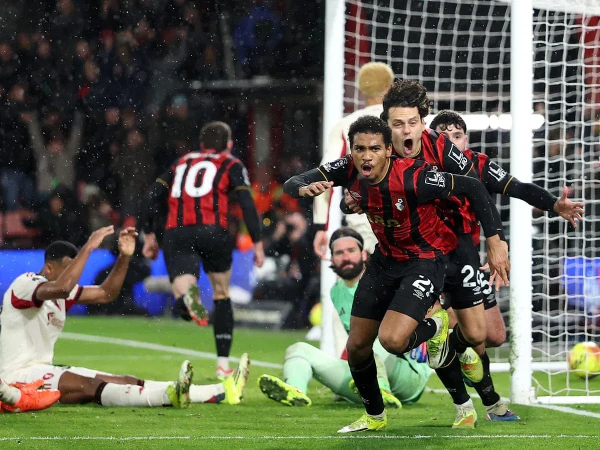 Jugadores de Bournemouth celebrando un gol