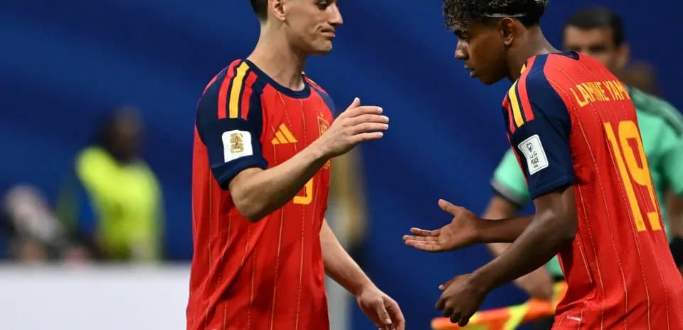 Dos jugadores de España en el partido