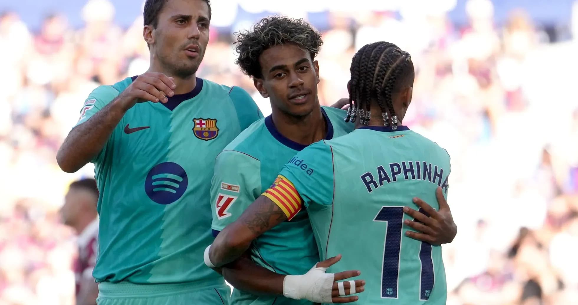 Jugadores del Barcelona celebrando un gol
