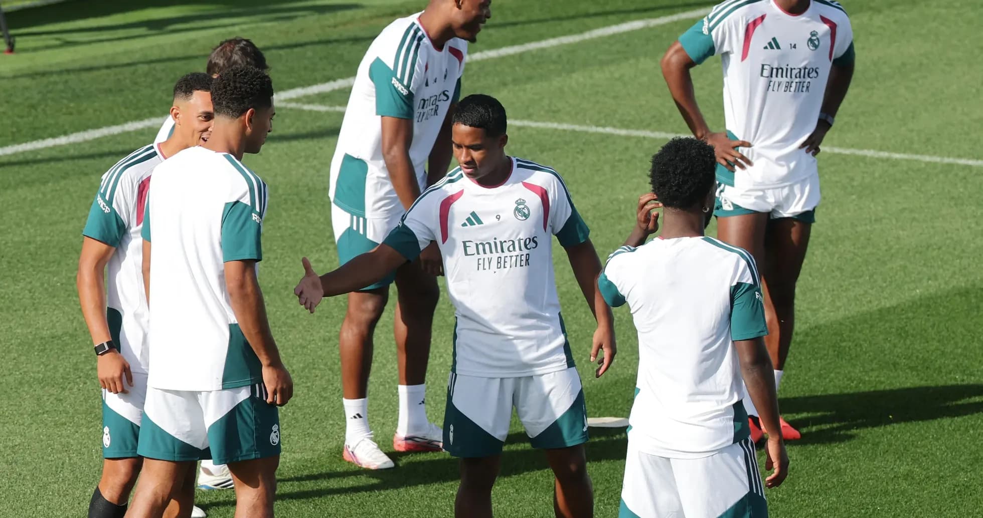 Jugadores de Real Madrid en sesión de entrenamiento