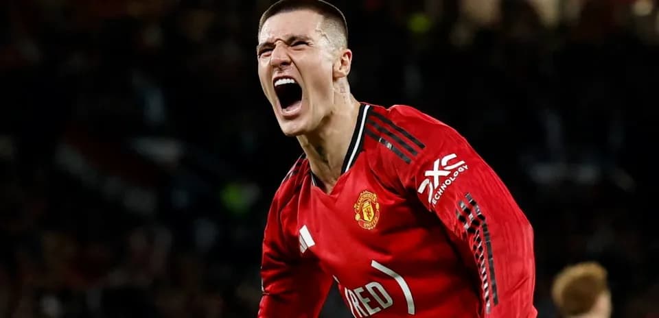 Jugador de Manchester United celebrando un gol