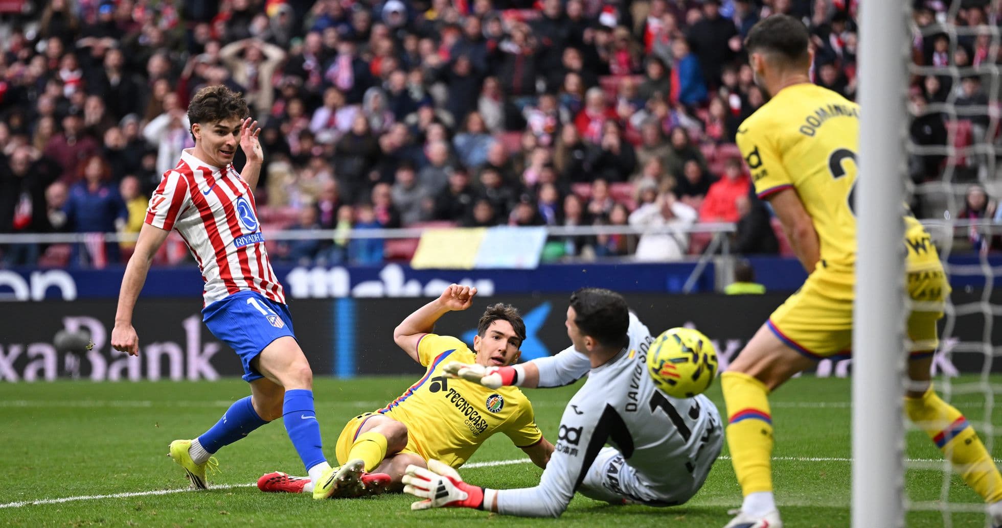 Jugadores de Atlético de Madrid en acción