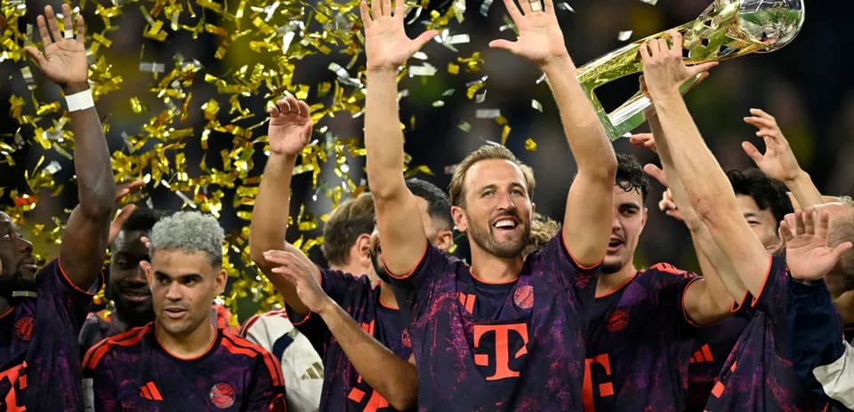 Jugadores de Bayern Múnich celebrando un trofeo