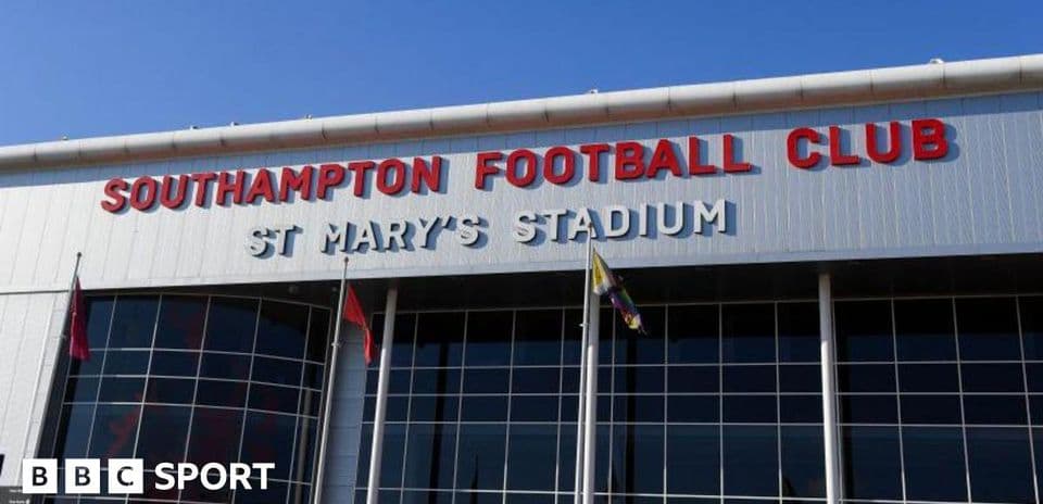 Fachada del estadio St Mary's de Southampton