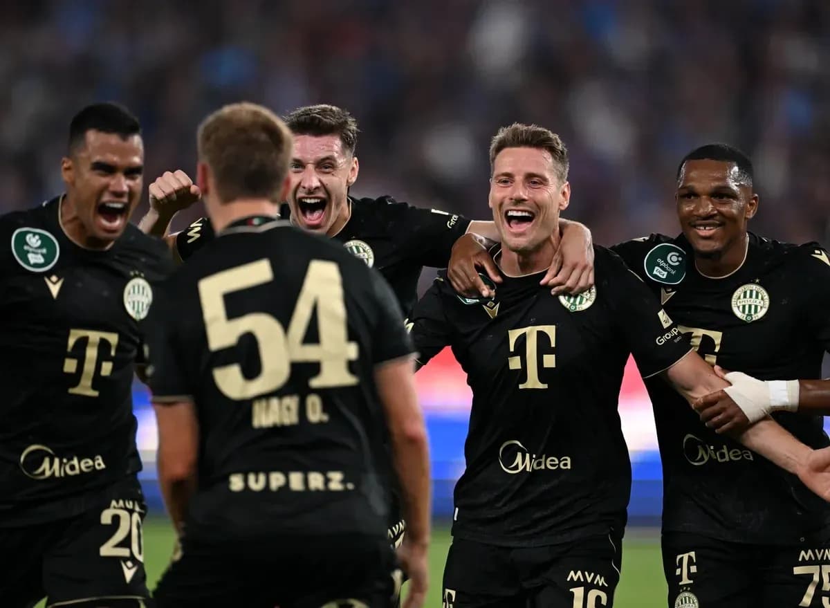 Jugadores de Ferencvárosi celebrando un gol
