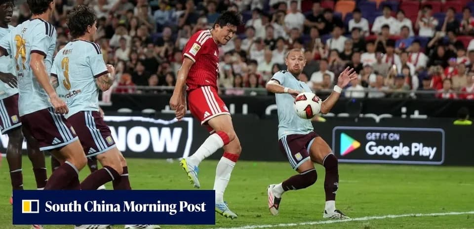 Jugador chutando el balón en un partido de fútbol