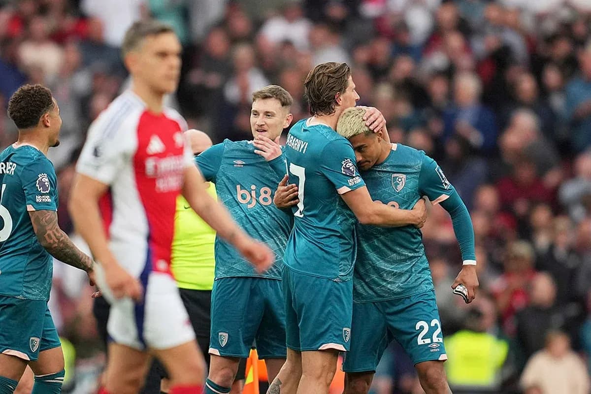 Jugadores de Bournemouth celebrando un gol