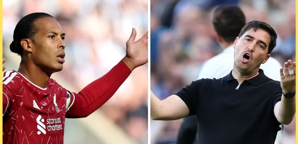Jugador de Liverpool y entrenador gesticulando en el partido