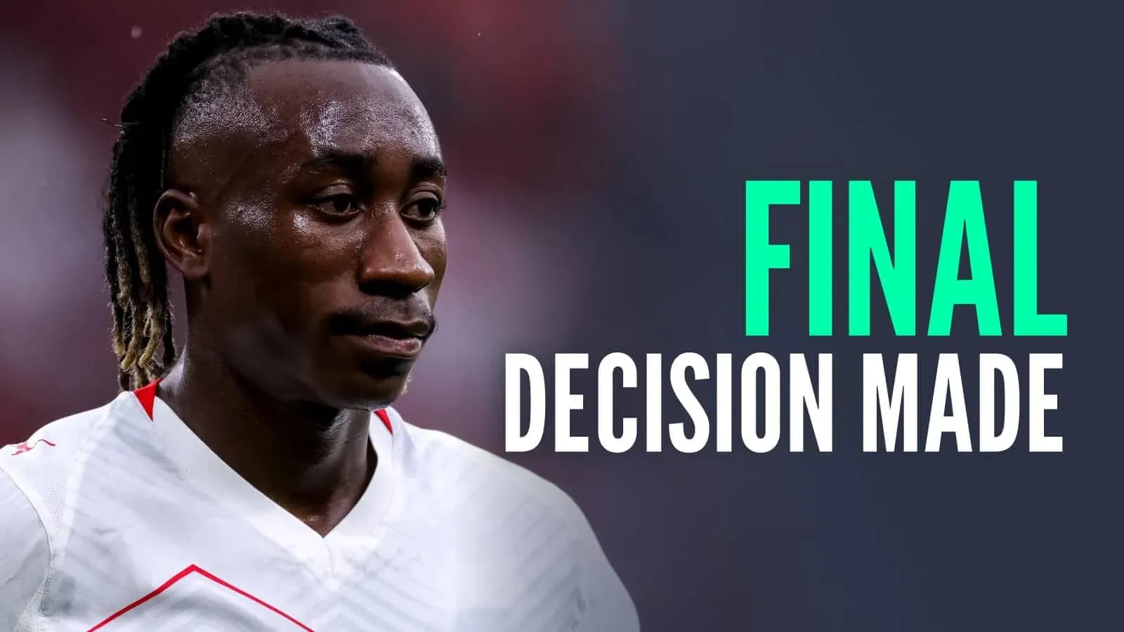 Jugador en primer plano durante un partido de fútbol