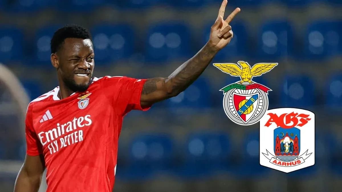 Jugador de Benfica celebrando un gol