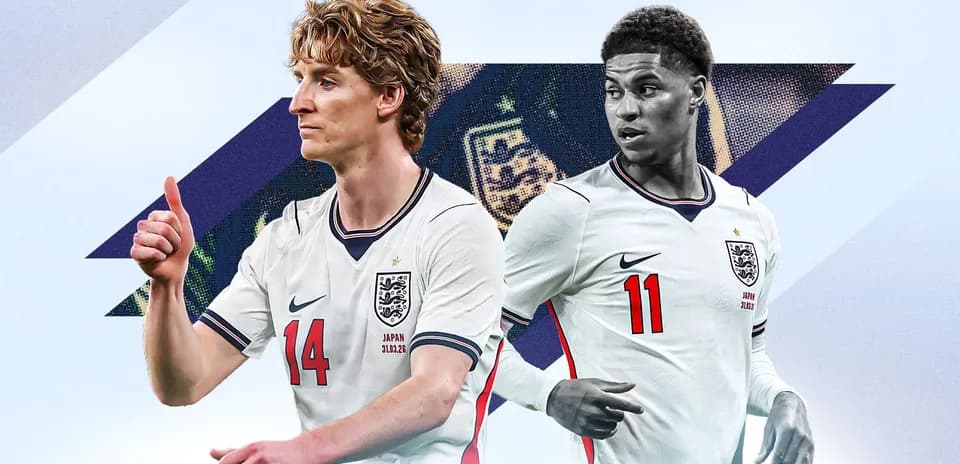 Jugadores de Inglaterra en uniforme, uno haciendo un gesto