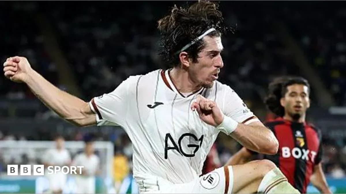 Jugador en acción durante partido de fútbol