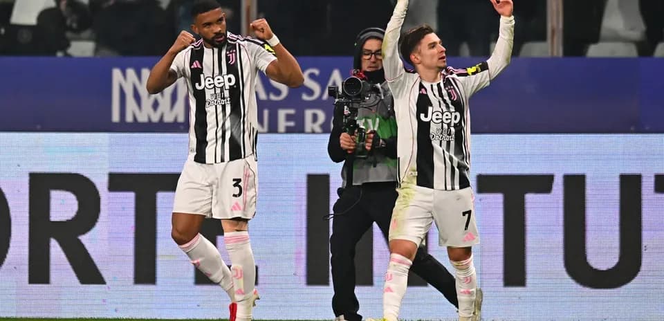 Jugadores de Juventus celebrando un gol