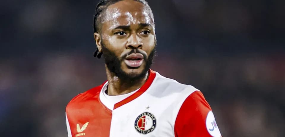 Jugador de Feyenoord en acción durante partido