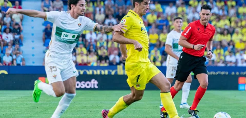 Elche vs Villarreal: Análisis del partido de La Liga 2025.webp