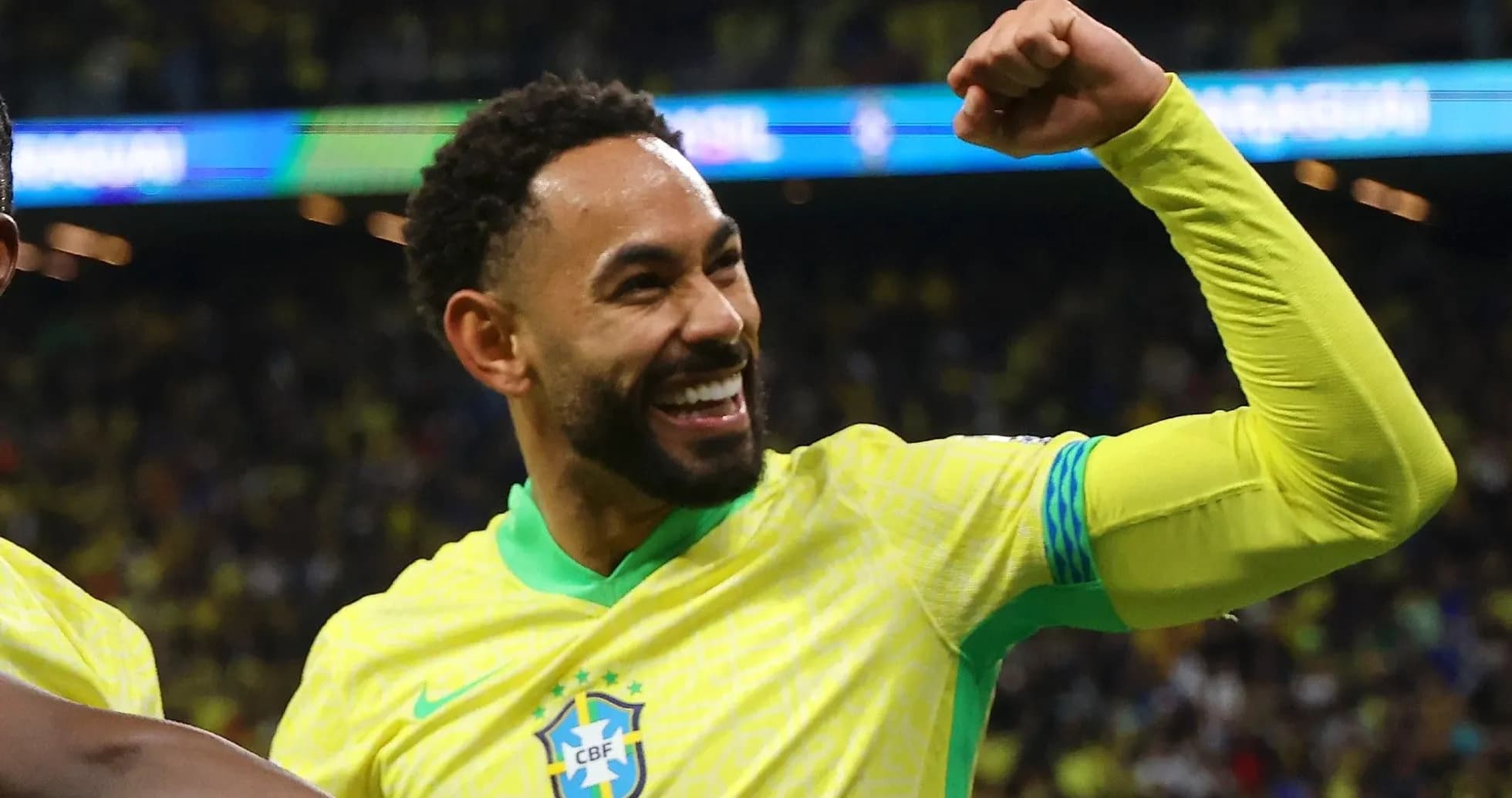 Jugador de Brasil celebrando un gol en el partido