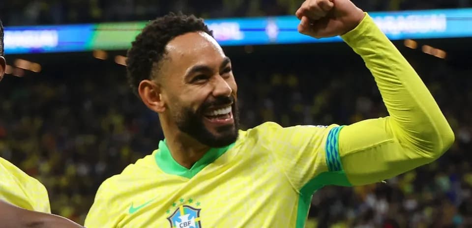 Jugador de Brasil celebrando un gol en el partido
