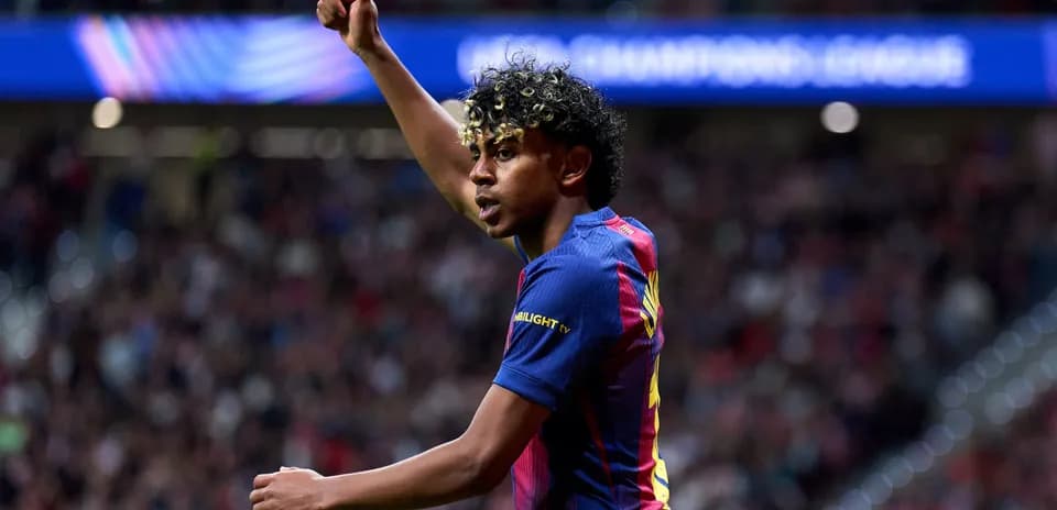 Jugador de Barcelona celebrando un gol en partido