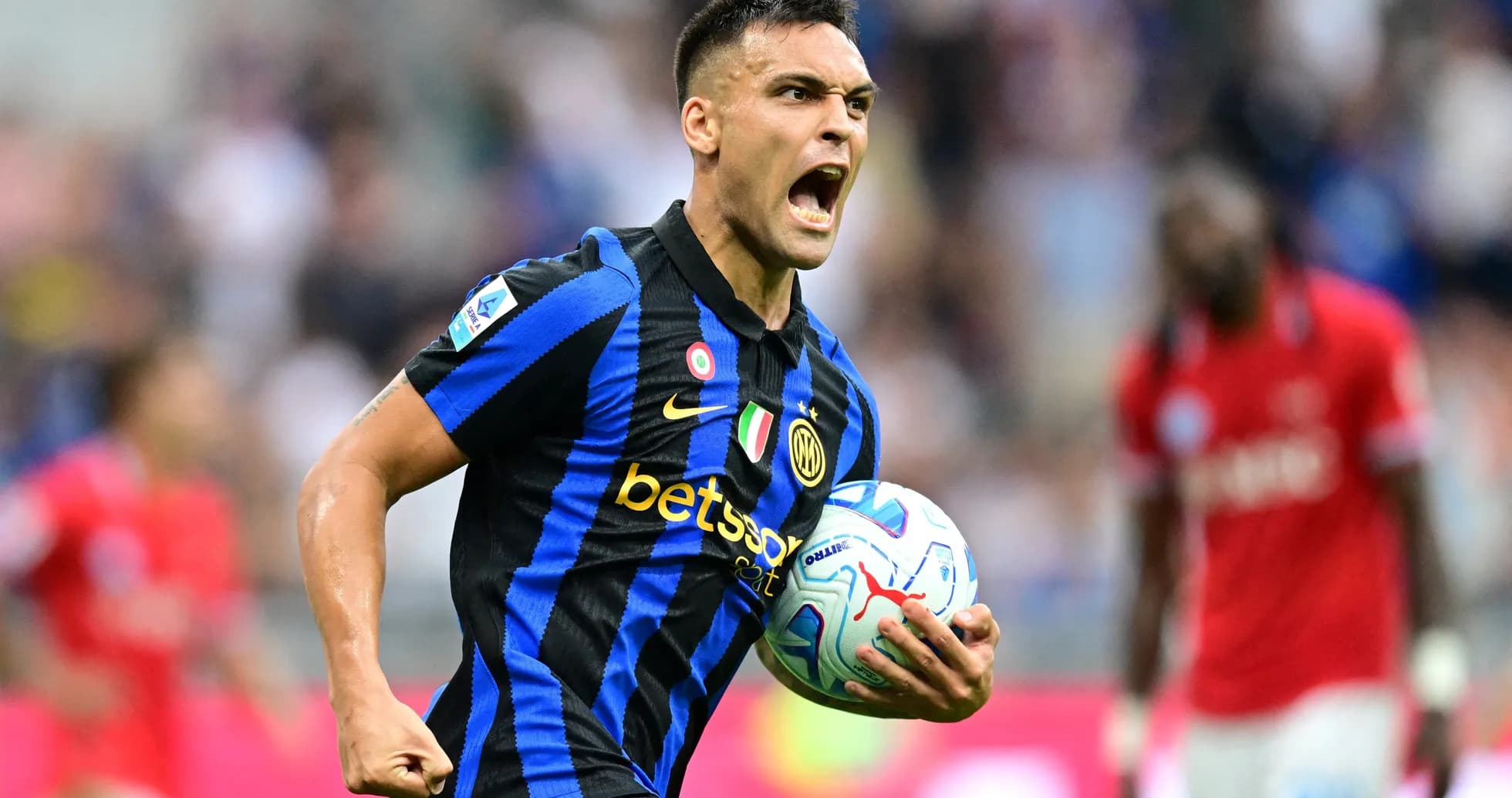 Lautaro Martínez celebrando un gol para el Inter