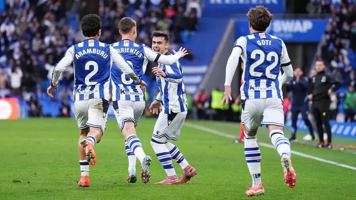 Alavés logra victoria 1-0 sobre Real Sociedad en La Liga.webp