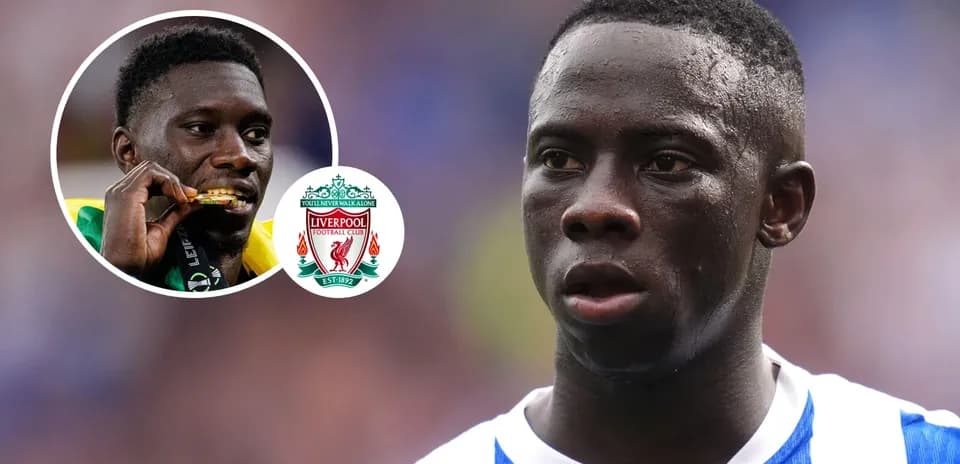 Jugador en acción con el logo de Liverpool