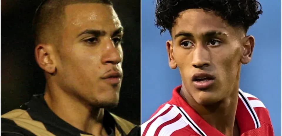 Dos jugadores de fútbol en retratos individuales