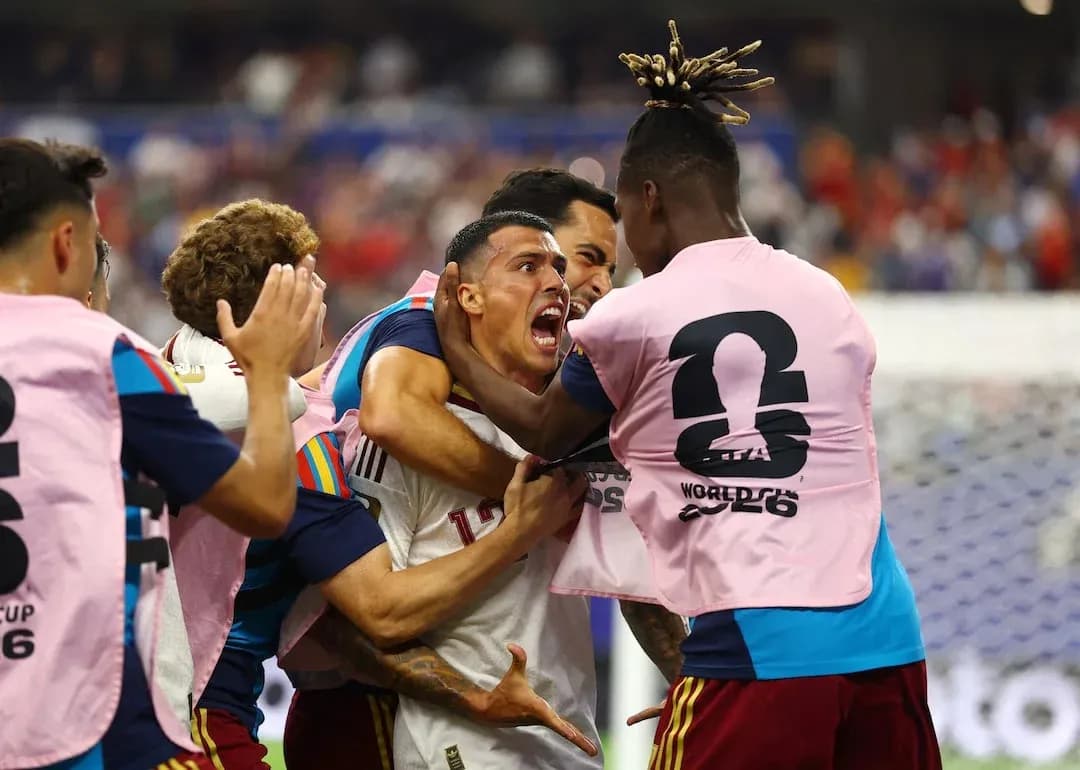 Celebración de jugadores de España tras un gol