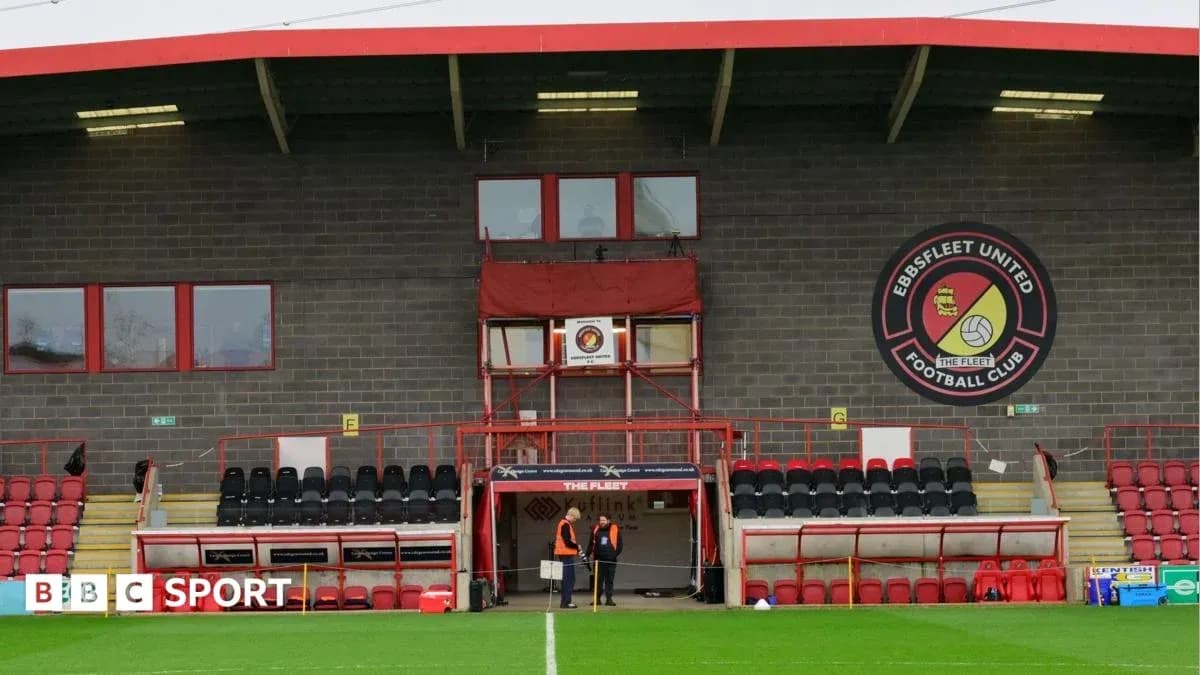 Tribuna del estadio de Ebbsfleet United