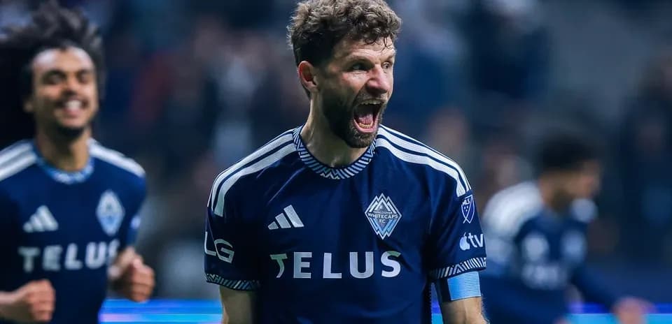 Jugador de Vancouver Whitecaps celebrando un gol