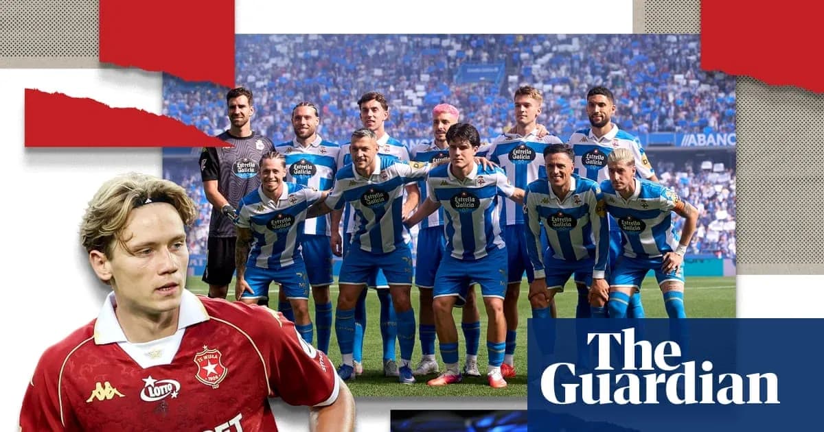 Equipo posando en el campo antes del partido
