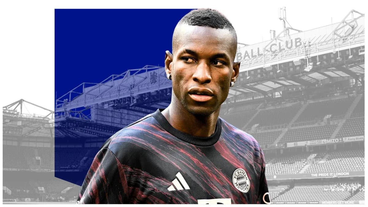 Jugador de fútbol en uniforme de Bayern Múnich