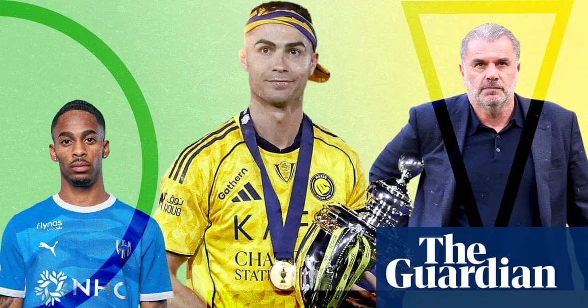Tres futbolistas y un entrenador en collage