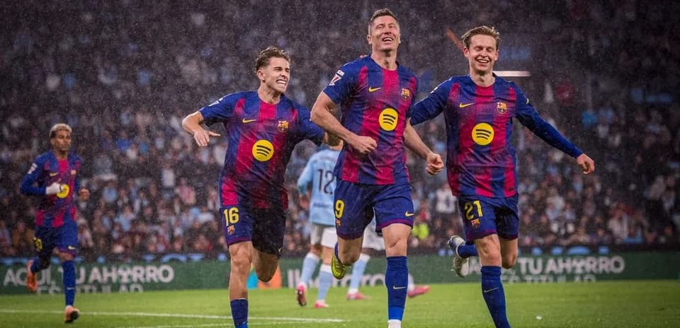 Jugadores del Barcelona celebrando un gol