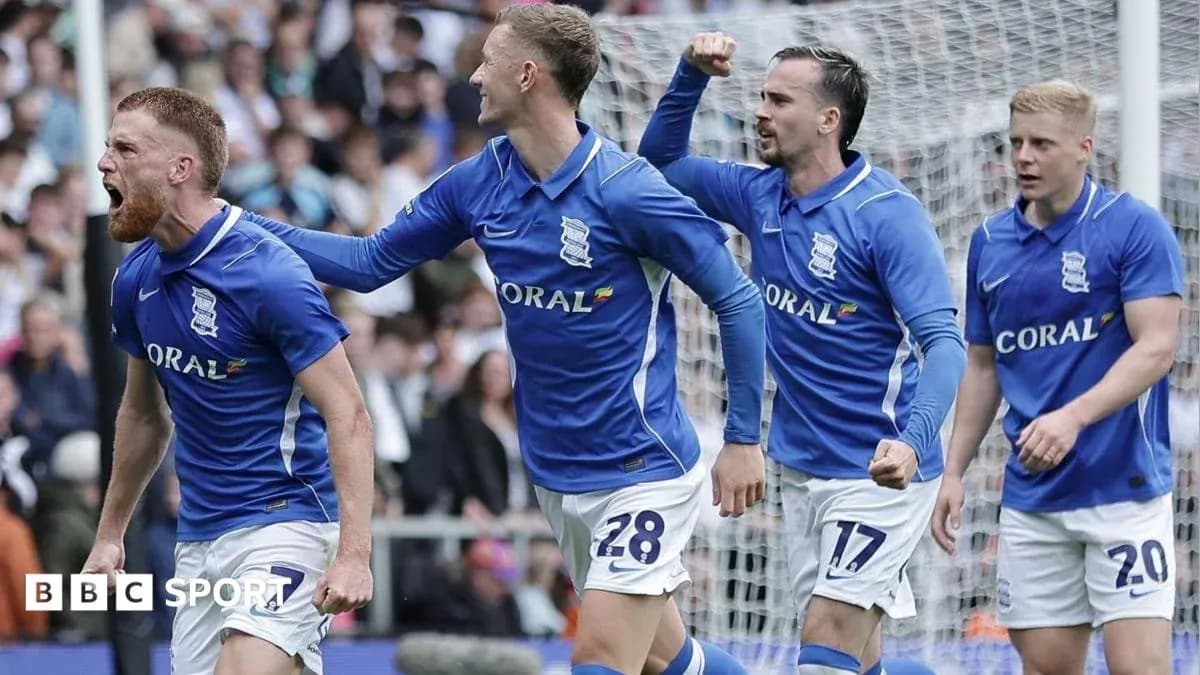 Jugadores de Birmingham City celebrando un gol