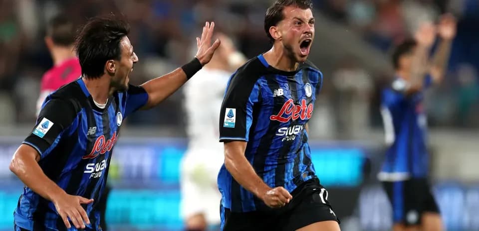 Jugadores de Atalanta celebrando un gol