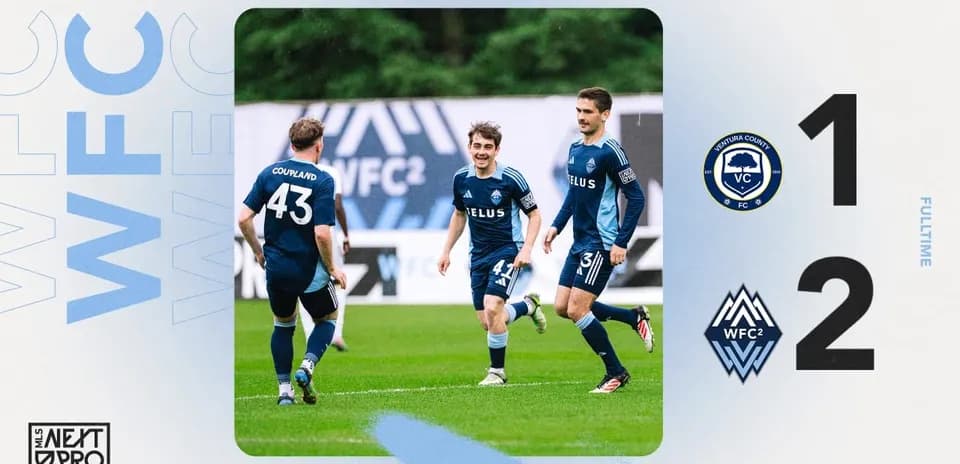 Jugadores de Vancouver Whitecaps II celebrando un gol