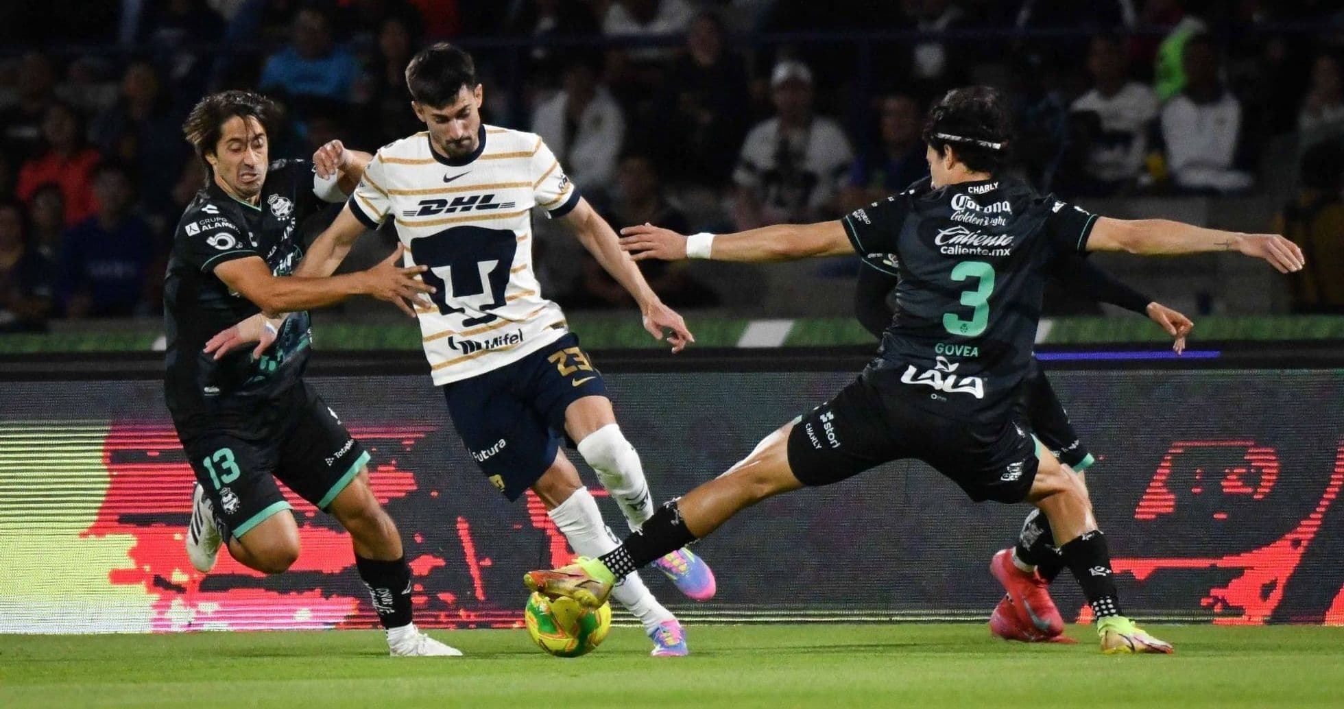 La batalla estratégica: Pumas 4-0 Santos.jpg