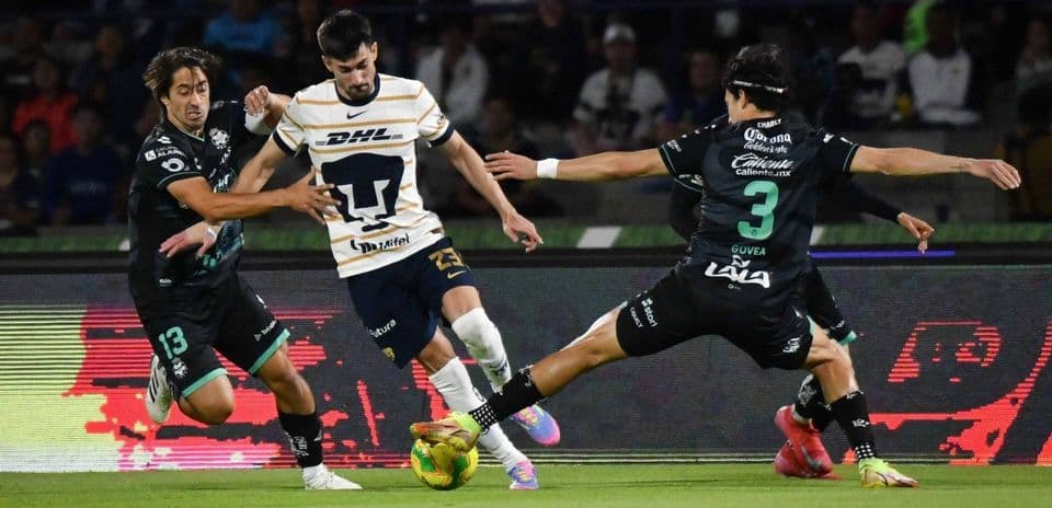 La batalla estratégica: Pumas 4-0 Santos.jpg