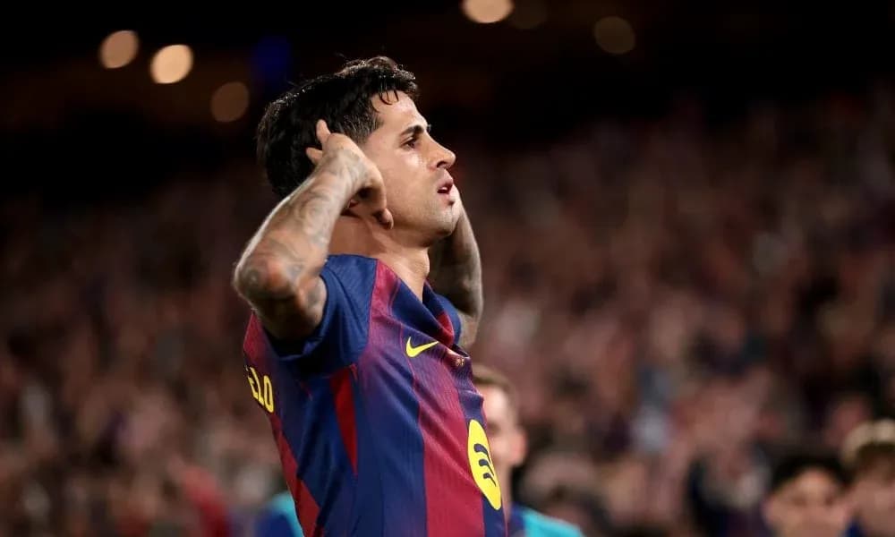 Jugador de Barcelona celebrando un gol en el estadio
