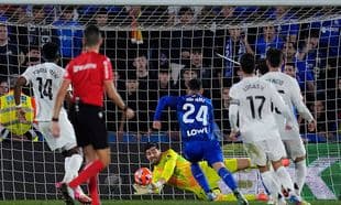 Real Madrid en crisis tras derrota 0-1 en casa