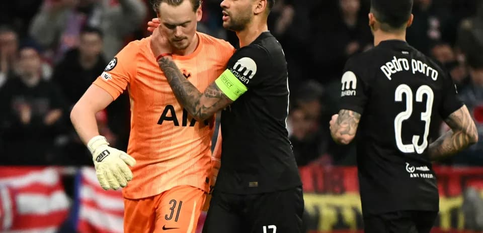 Jugadores de Tottenham y Atlético en el partido