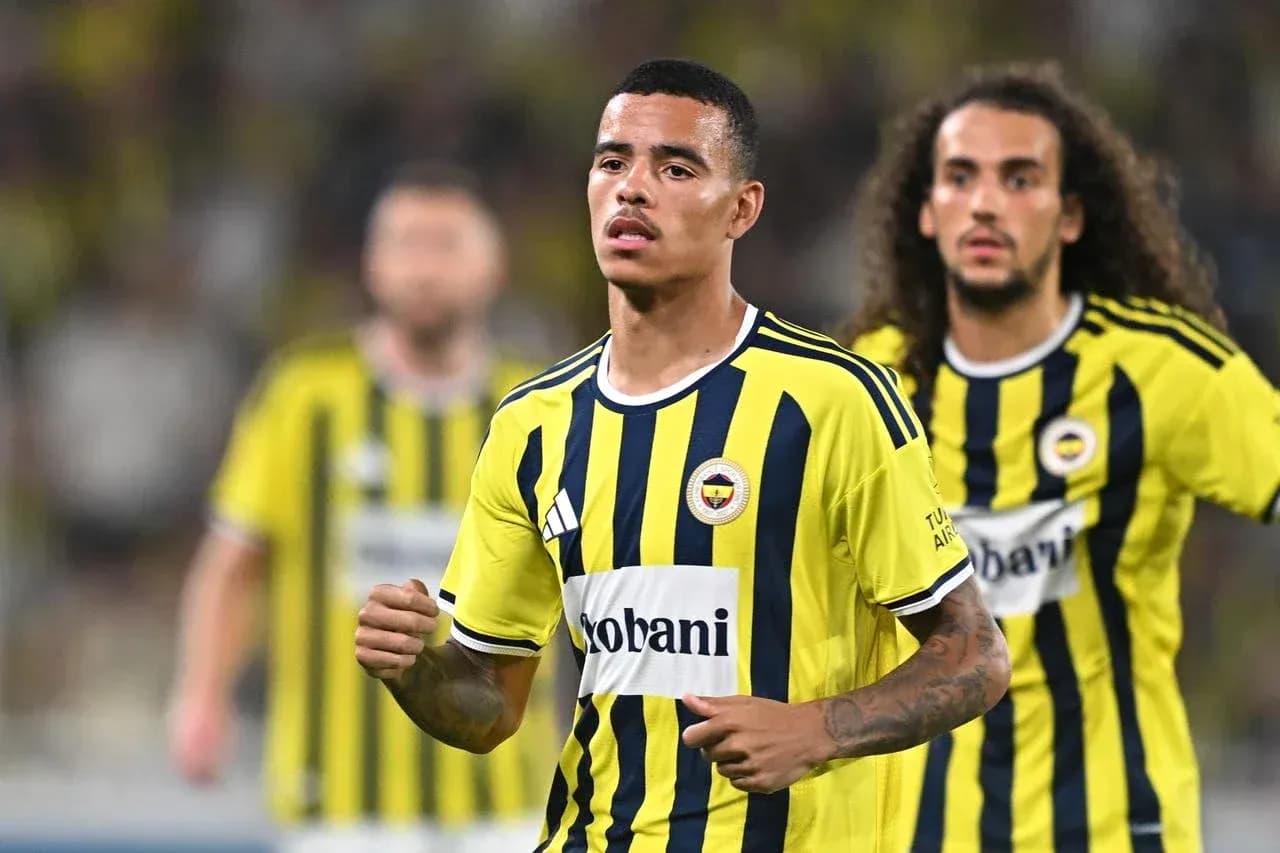 Jugador de Fenerbahçe durante un partido