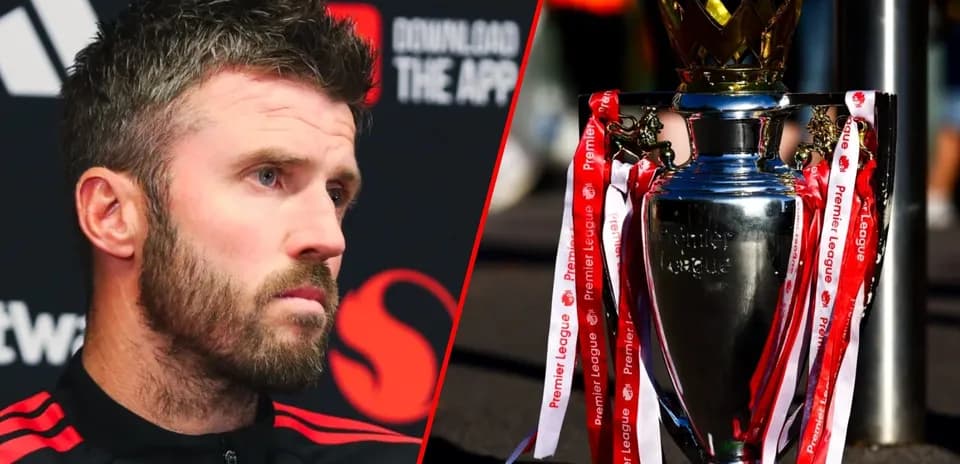 Jugador en conferencia y trofeo de la Premier League