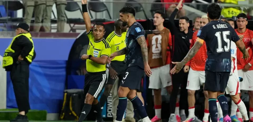 Seguimiento de tarjetas rojas en el Mundial 2026: Lista actualizada de jugadores suspendidos en la fase de grupos