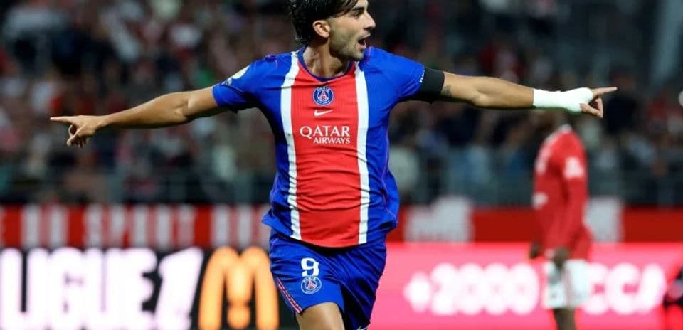 Ferran Torres impulsa al PSG a su primera victoria en la Ligue 1