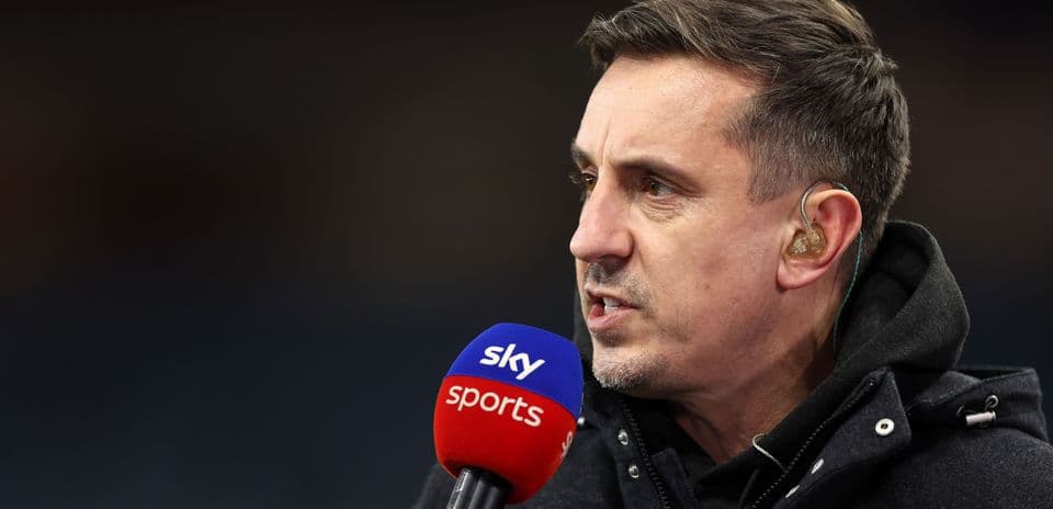 Gary Neville confía en que Arsenal ganará otra vez la Premier League por su defensa superior
